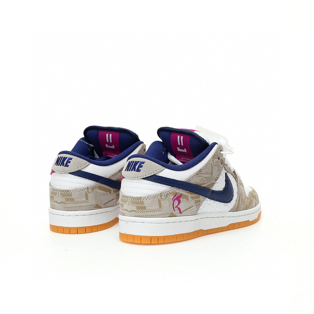 Nike Dunk Low SB Bucks