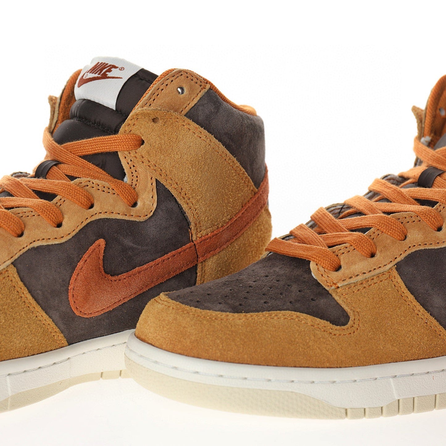 Nike Dunk High PRM Dark Russet