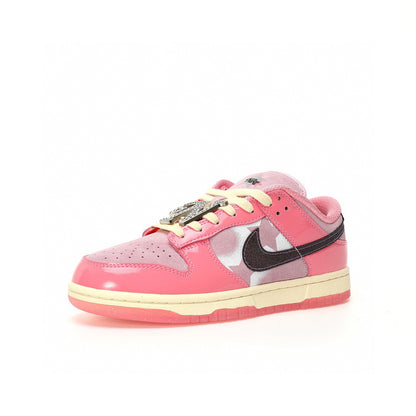 Nike Dunk Low LX Barbie