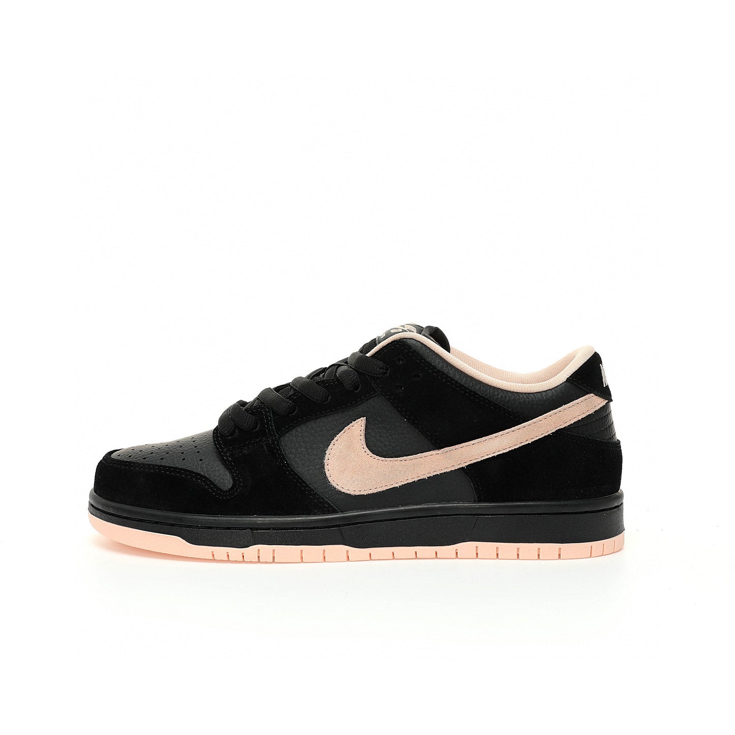 Nike  Dunk SB Low Black Washed Coral