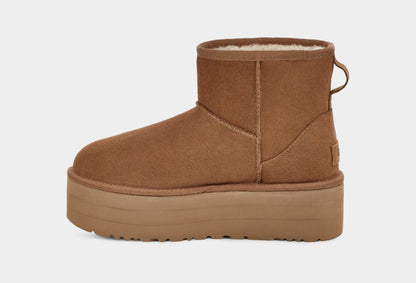 UGG - Stivali Con Plateau Classic Mini