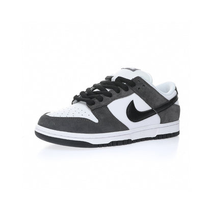 Nike Dunk Low Next Nature Black White camoscio