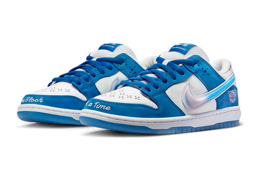 Nike dunk SB LOW BORNXRAISED