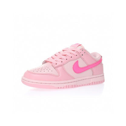 Nike Dunk Low Triple Pink