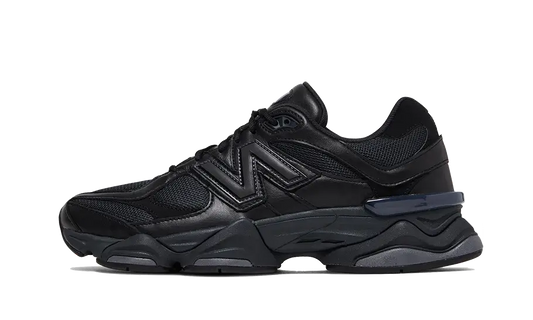 New Balance 9060 Triple Black